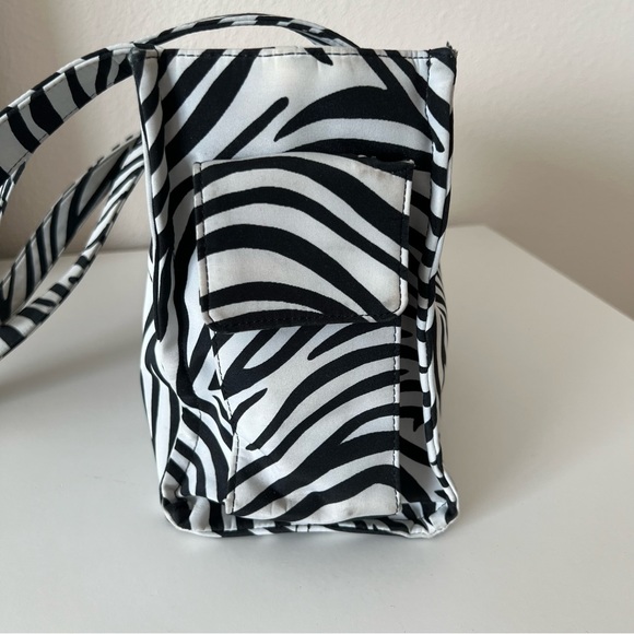 Vintage Zebra Print Guess Bag - Picture 3 of 6